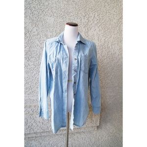💙DISCOUNTED💙 Lauren Conrad Chambray Shirt